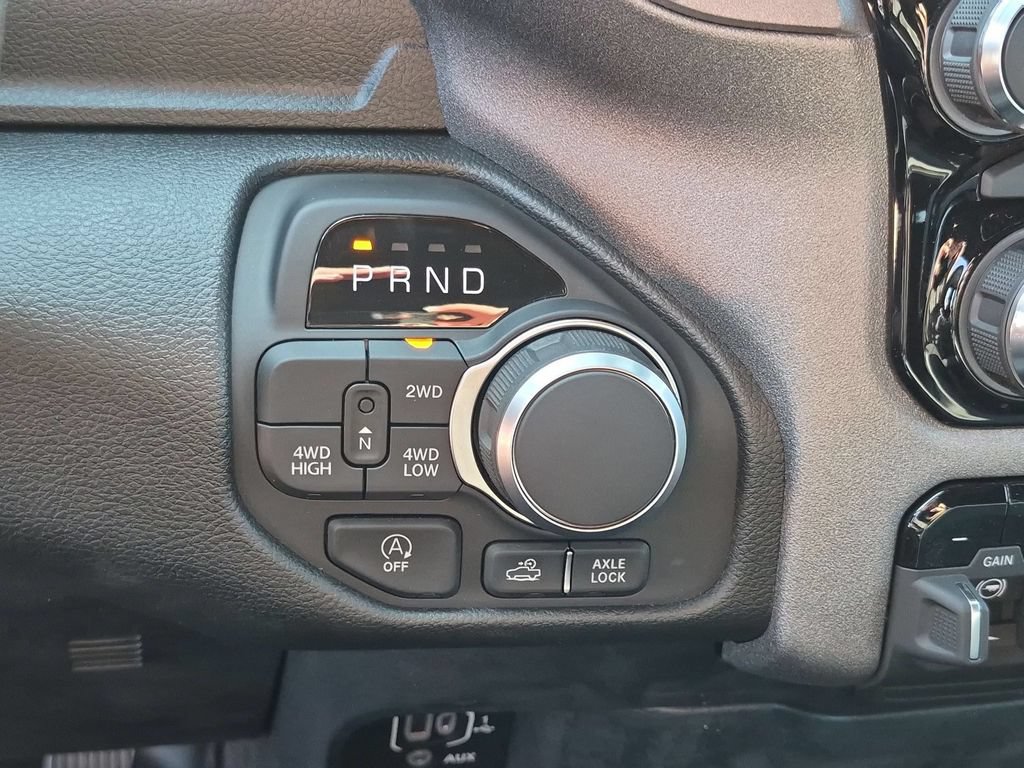 New 2026 RAM 1500 Warlock AWD/4WD image 20