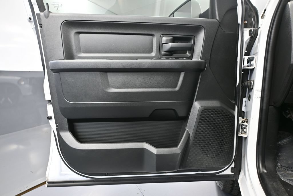 Used 2019 RAM 1500 Express w/ Express Value Package AWD/4WD image 14
