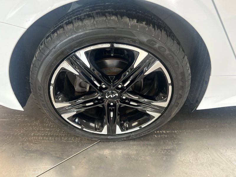 Certified 2023 Kia K5 GT-Line w/ GT-Line Premium Package FWD image 9