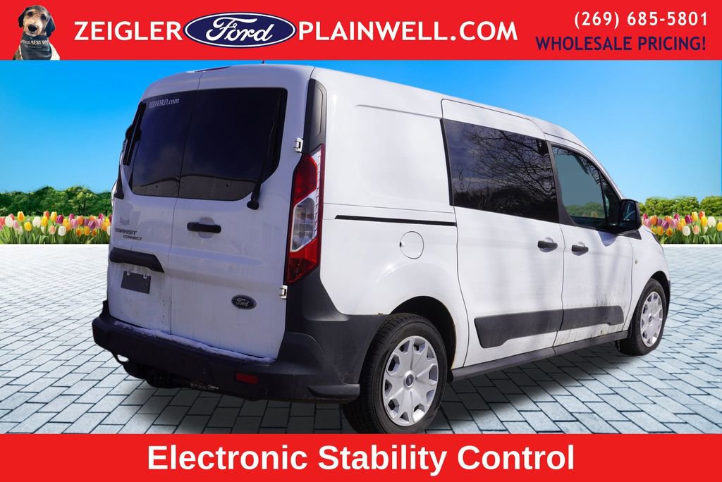 Used 2017 Ford Transit Connect XL image 4