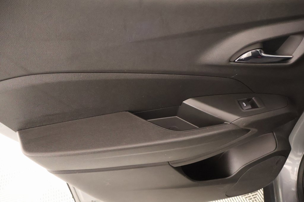 Used 2024 Chevrolet Trax LS w/ Driver Confidence Package image 15