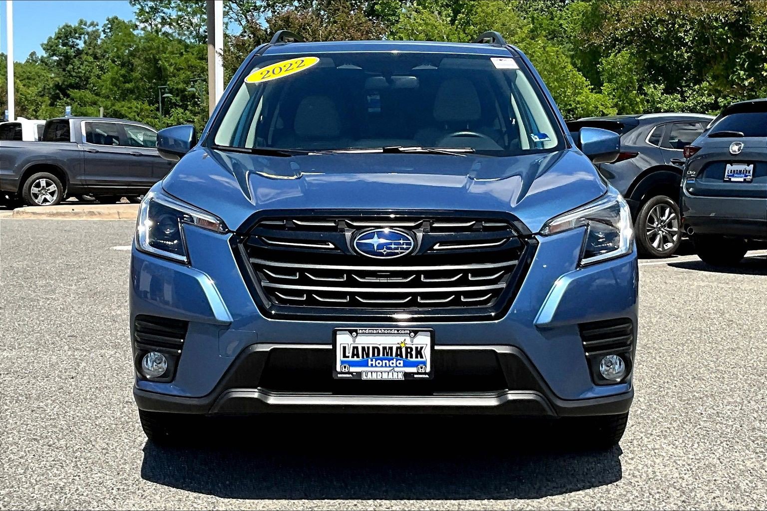 Used 2022 Subaru Forester Premium AWD/4WD image 3