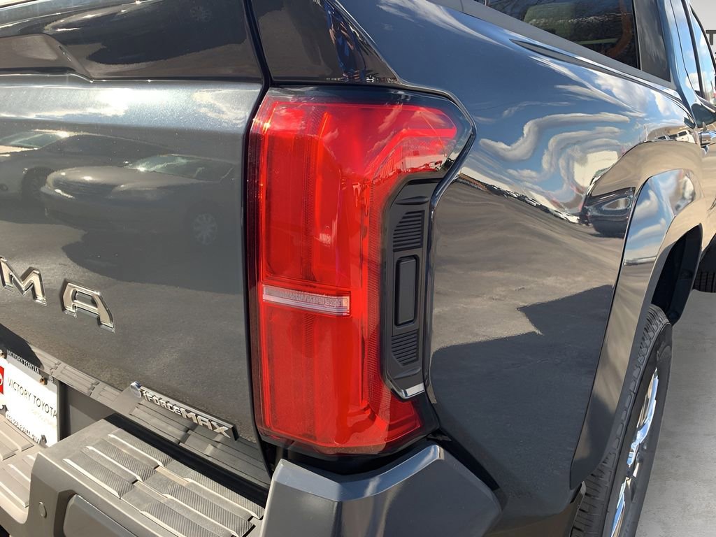 Used 2024 Toyota Tacoma Limited image 29