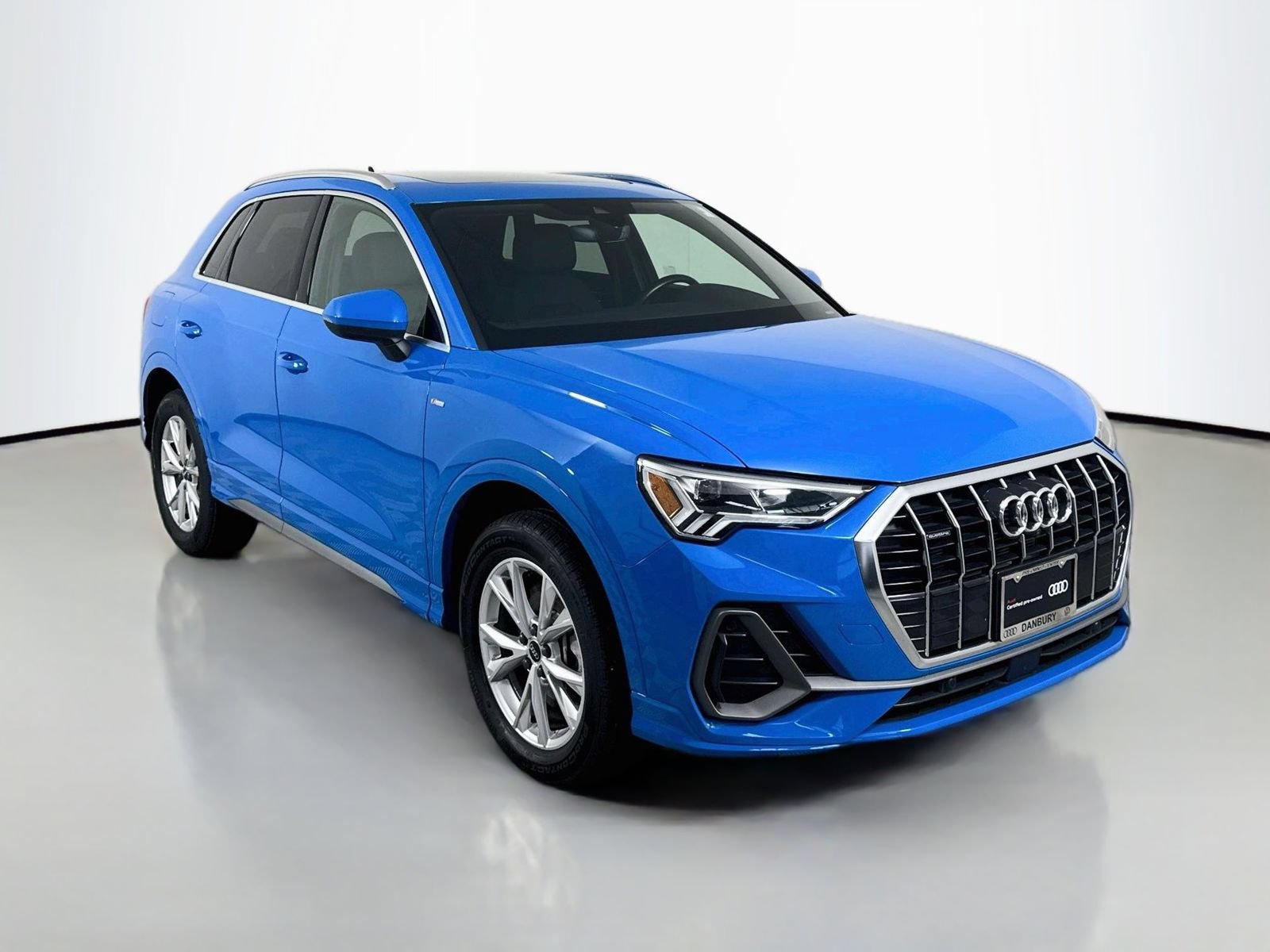 Certified 2023 Audi Q3 2.0T Premium Plus w/ Premium Plus Package AWD/4WD image 7
