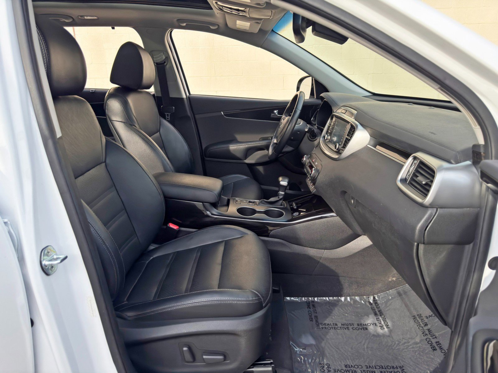 Used 2019 Kia Sorento EX w/ EX Touring Package FWD image 15