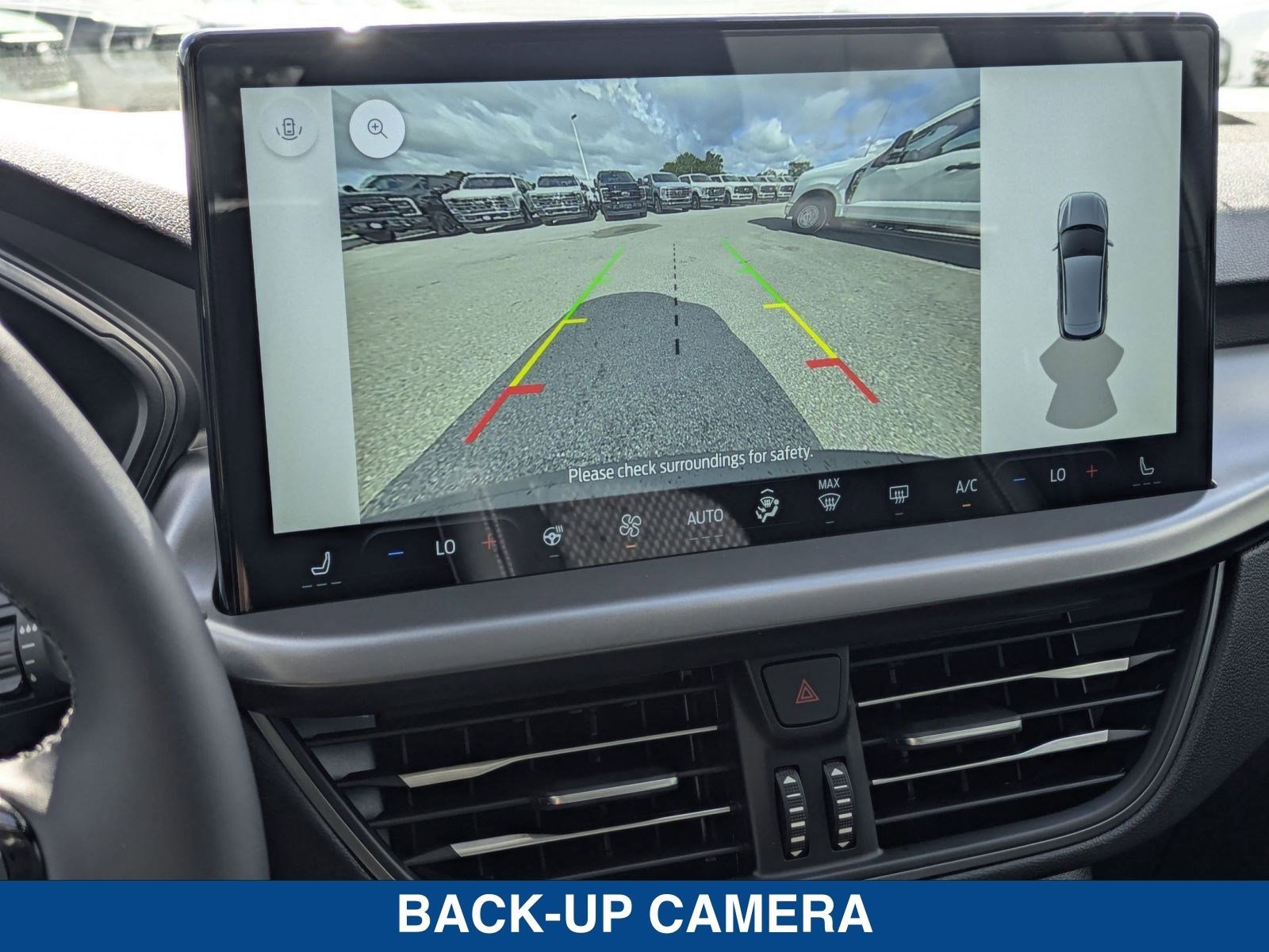 New 2025 Ford Escape SE image 31