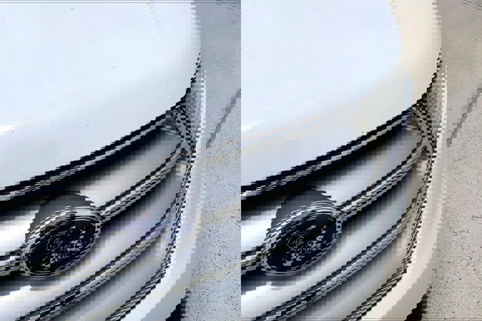 Used 2018 Ford Edge SE FWD image 29