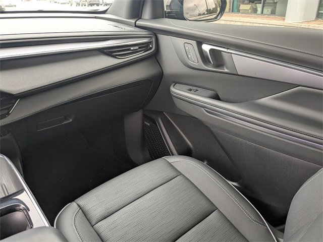 Used 2025 Buick Enclave Sport Touring w/ Power Package image 20