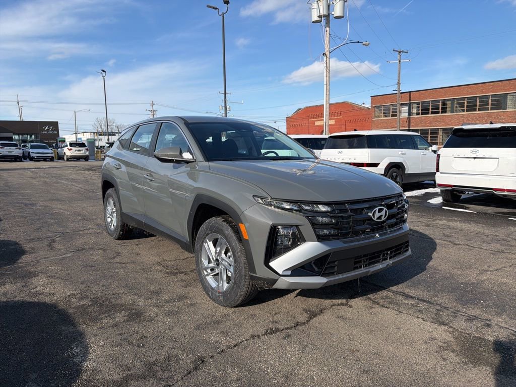 New 2026 Hyundai Tucson SE