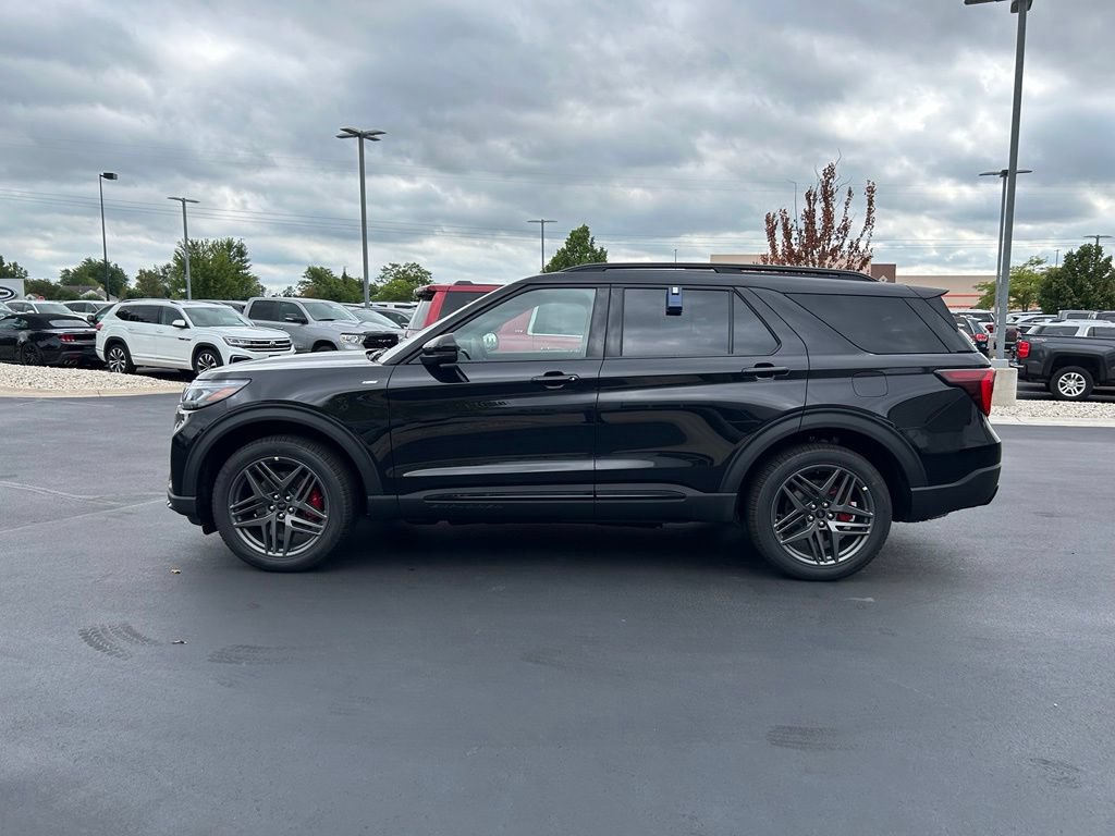 New 2027 Ford Explorer ST-Line w/ Premium Package AWD/4WD image 9