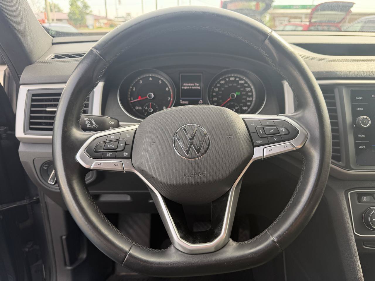 Used 2020 Volkswagen Atlas Cross Sport SE AWD/4WD image 17