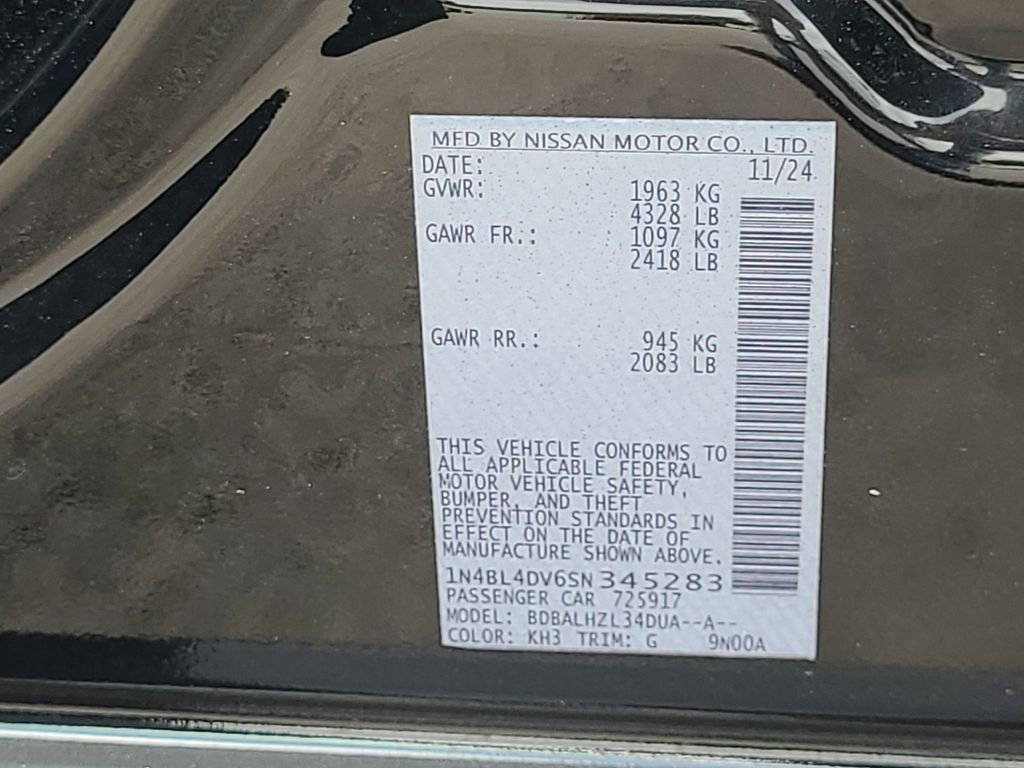 Used 2025 Nissan Altima 2.5 SV FWD image 35