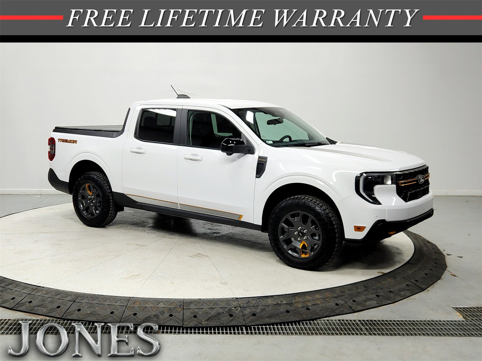 Used 2025 Ford Maverick Tremor image 1