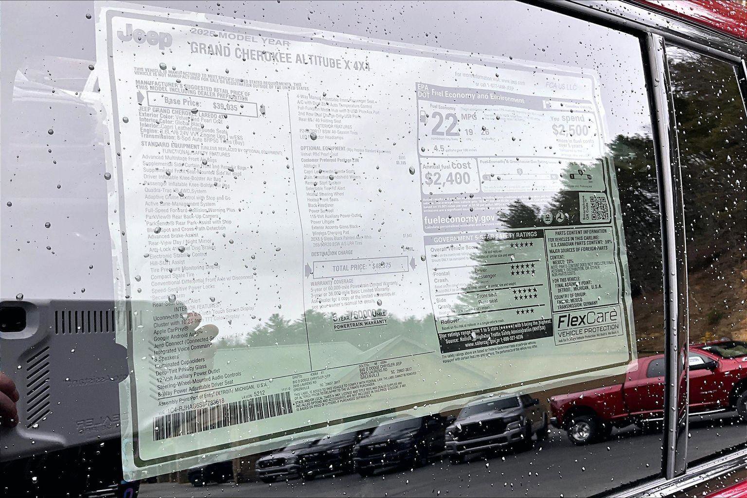 New 2025 Jeep Grand Cherokee Altitude image 15