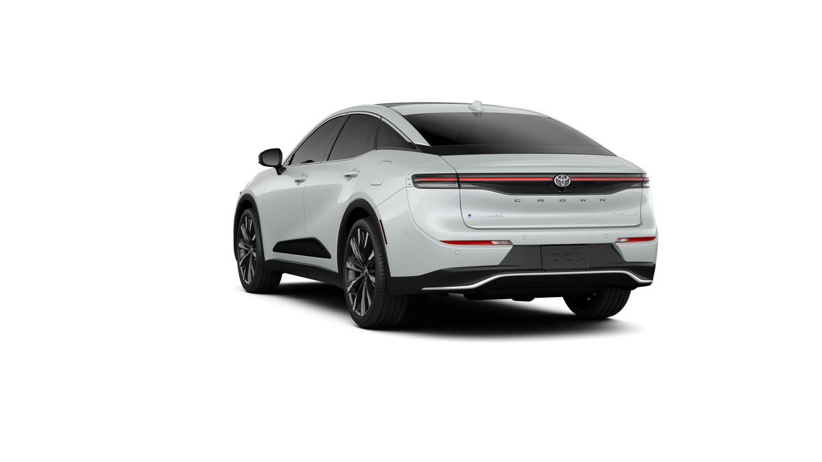 New 2026 Toyota Crown Platinum AWD/4WD image 7