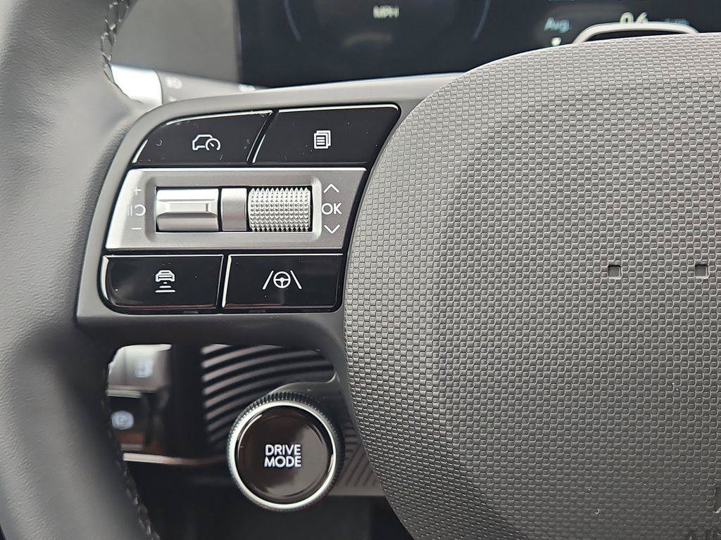 New 2025 Hyundai Ioniq 5 SEL AWD/4WD image 13