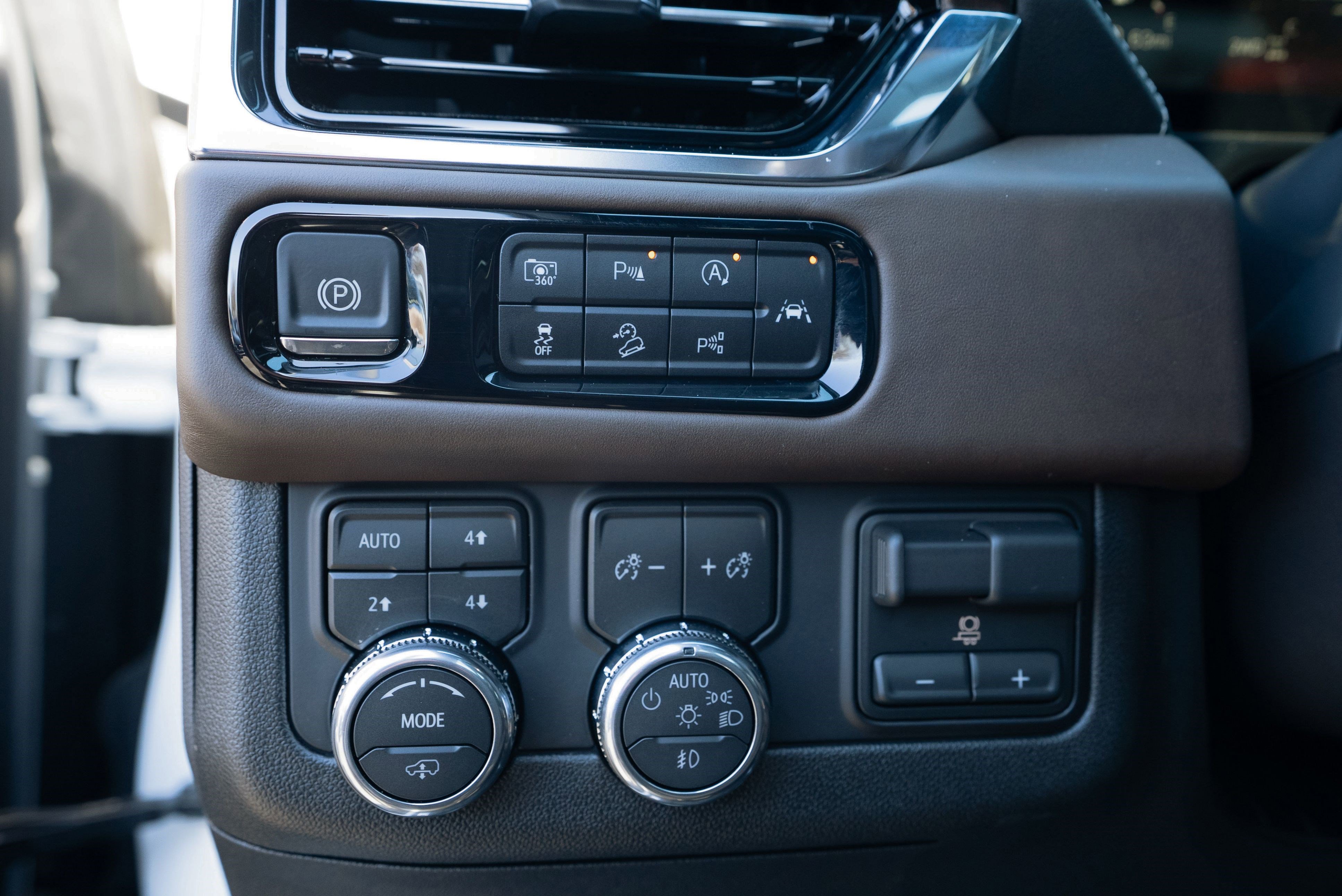 Used 2026 GMC Yukon Denali Ultimate image 19