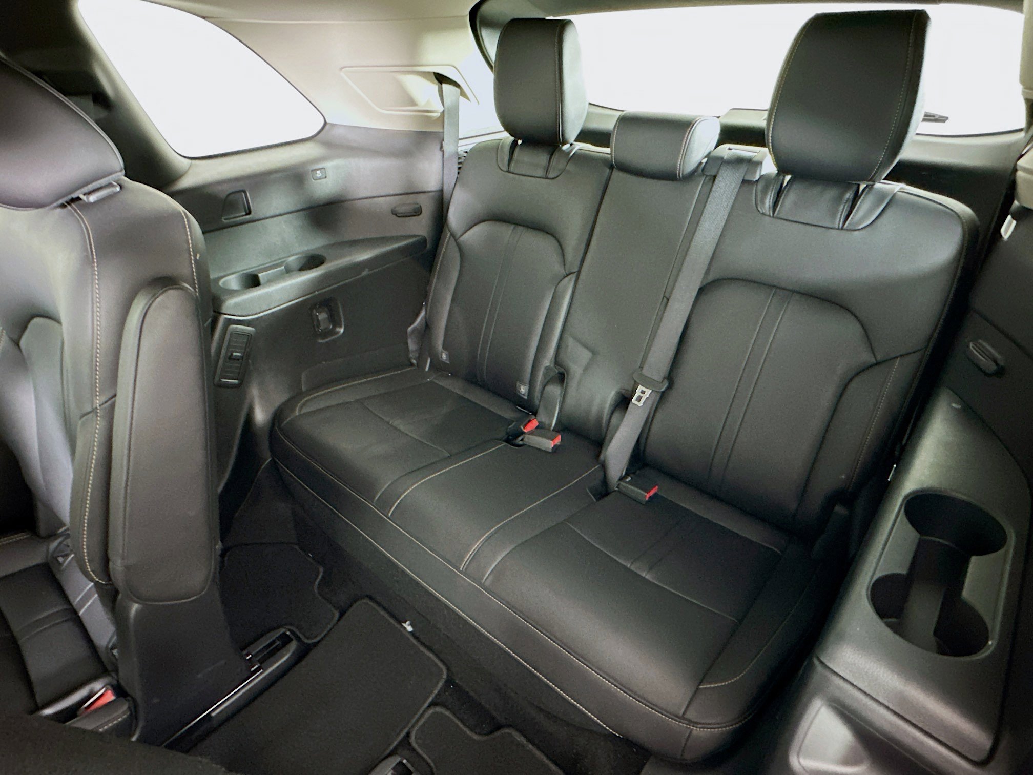 Used 2024 MAZDA CX-90 Plug-In Hybrid w/ Preferred image 29