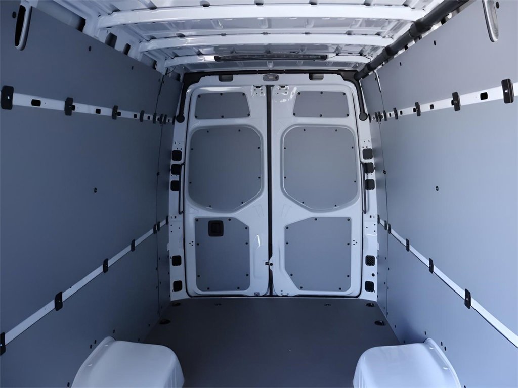 Used 2024 Mercedes-Benz Sprinter 3500 image 19