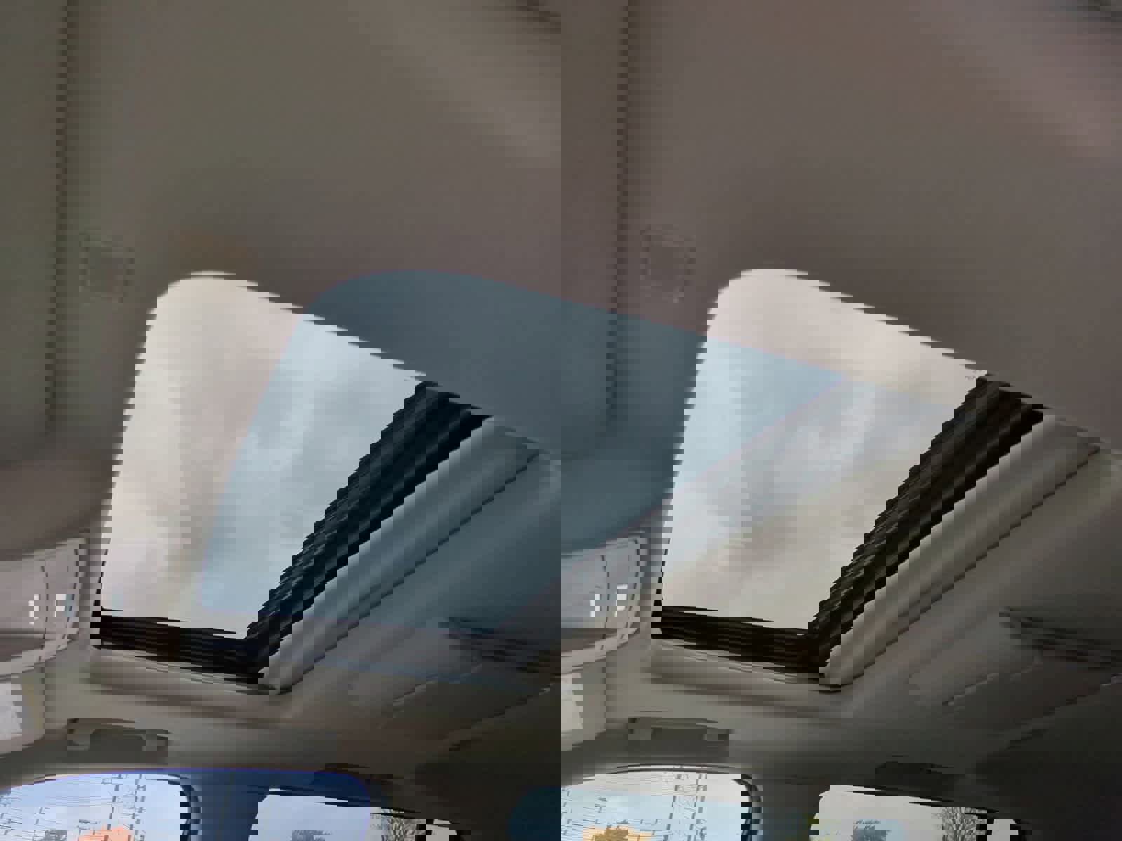 Used 2020 GMC Yukon XL SLT w/ Open Road Package image 19