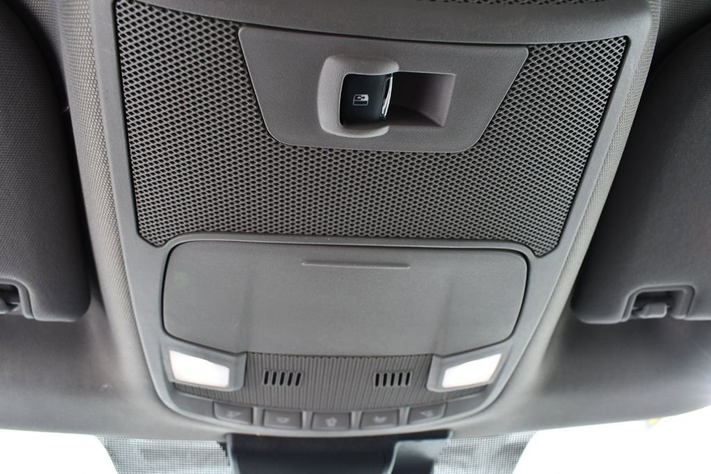 Used 2019 Ford F150 XLT w/ Equipment Group 302A Luxury AWD/4WD image 35