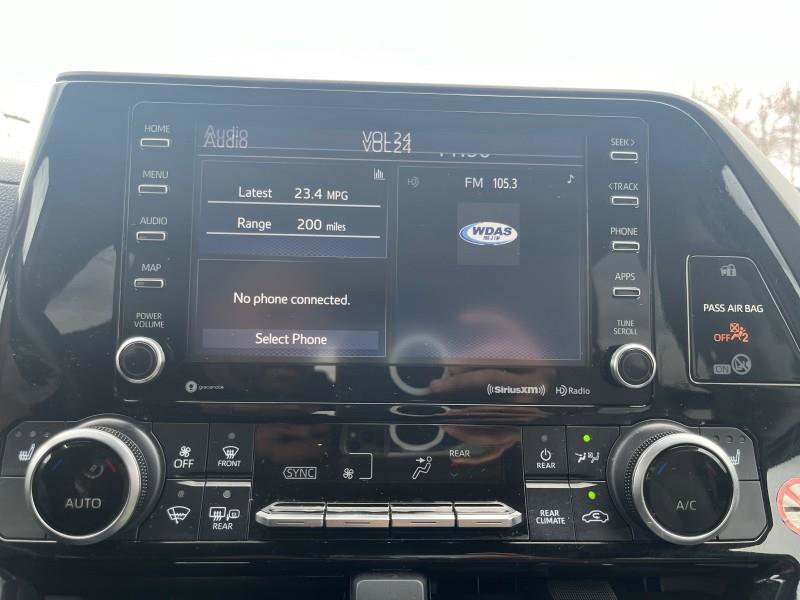 Used 2021 Toyota Highlander XLE image 13