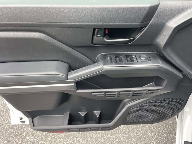Used 2025 Toyota Tacoma SR5 AWD/4WD image 14