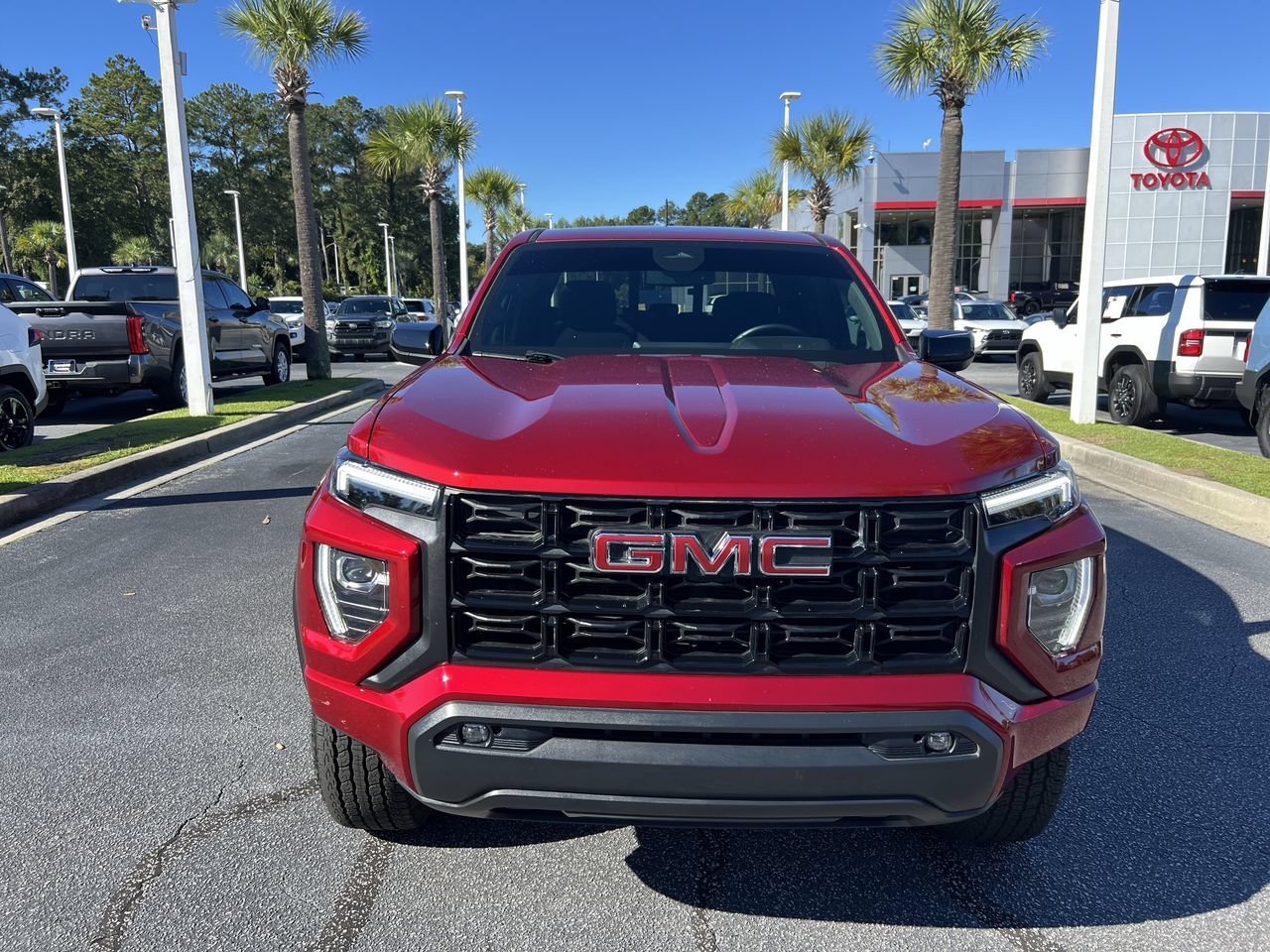 Used 2024 GMC Canyon Elevation w/ Convenience Package RWD image 3