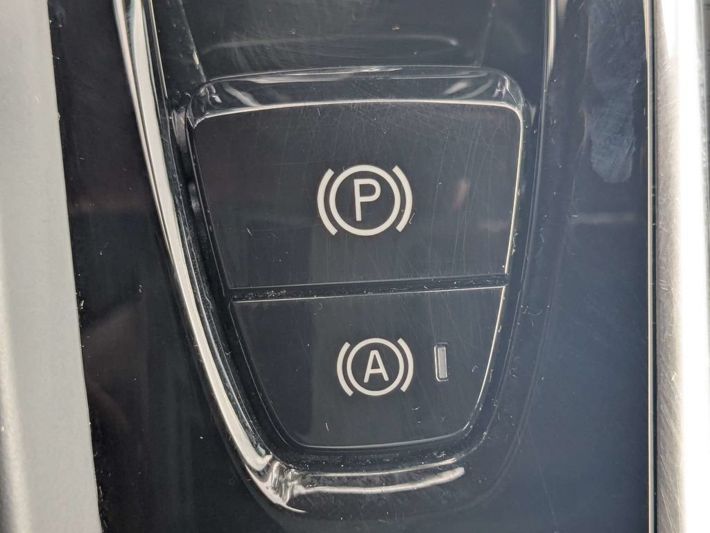 Certified 2024 Volvo S60 B5 Core AWD/4WD image 42