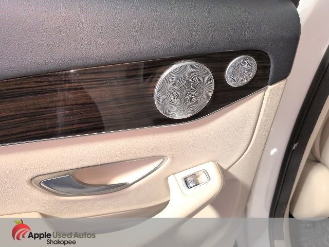 Used 2018 Mercedes-Benz GLC 300 4MATIC image 30