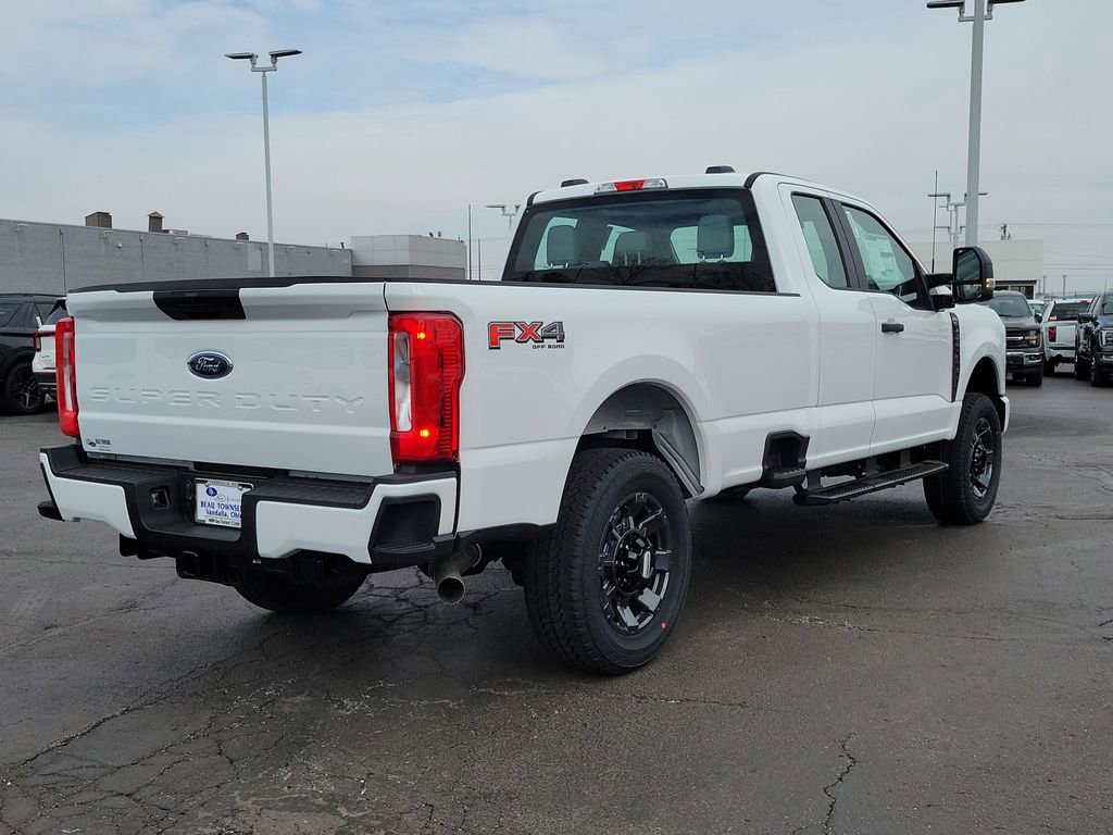 New 2026 Ford F250 4x4 SuperCab Super Duty image 4