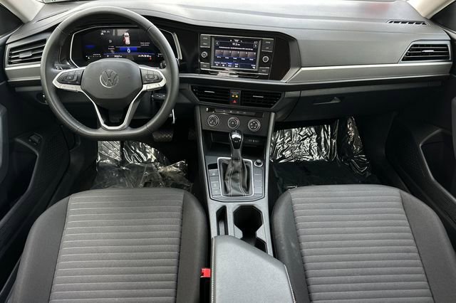 Used 2024 Volkswagen Jetta S image 14