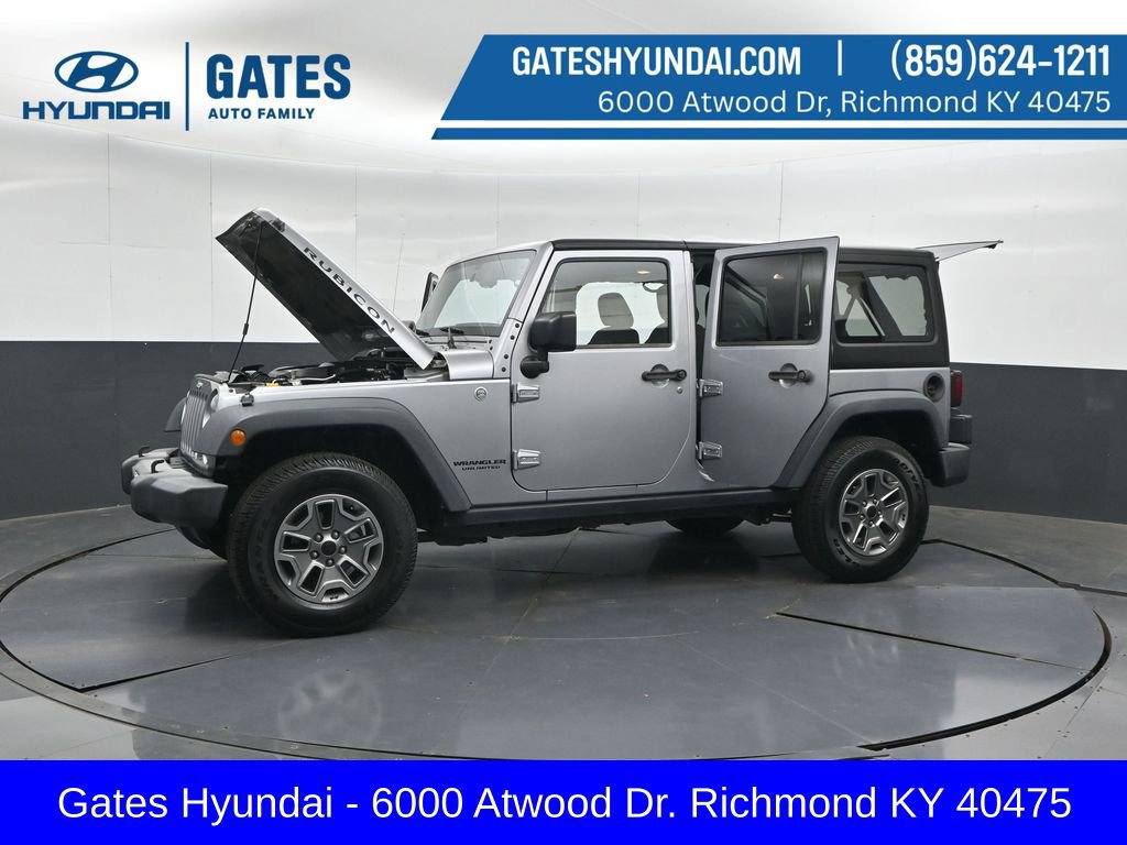 Used 2015 Jeep Wrangler Unlimited Rubicon w/ Max Tow Package AWD/4WD image 45