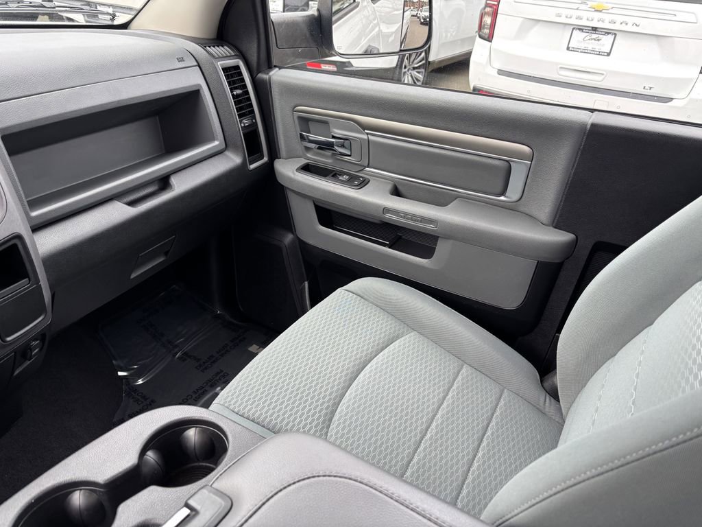 Used 2016 RAM 1500 Express image 22
