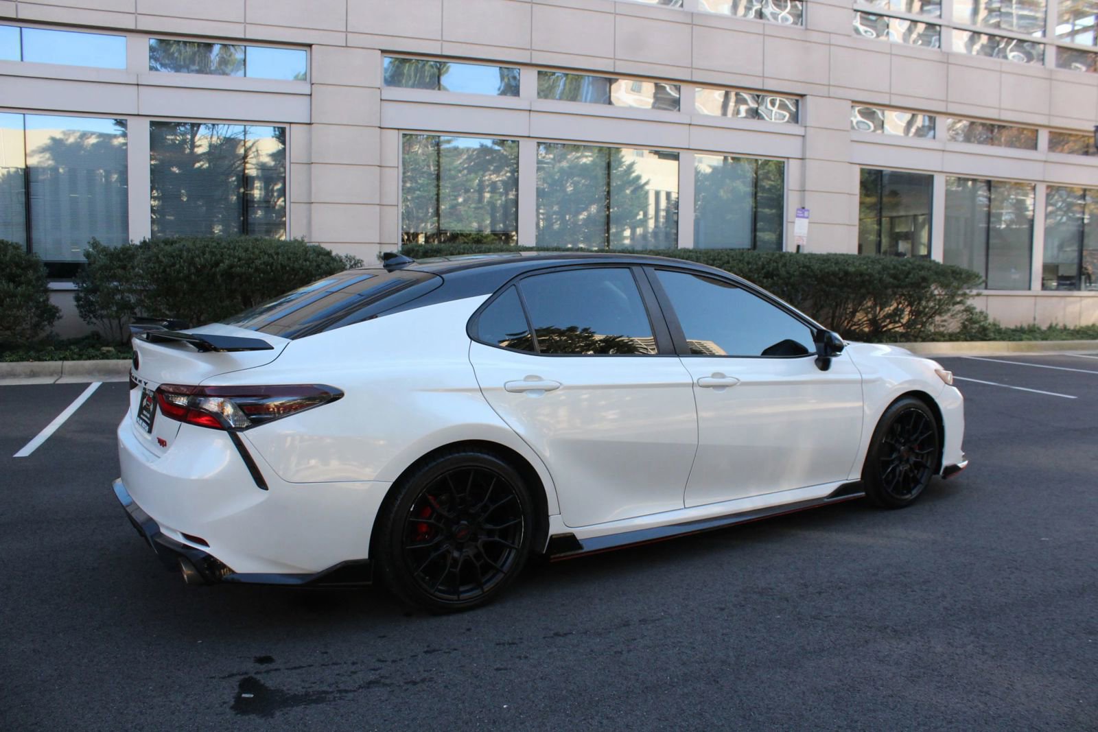 Used 2021 Toyota Camry TRD w/ TRD Package w/JBL Audio FWD image 7