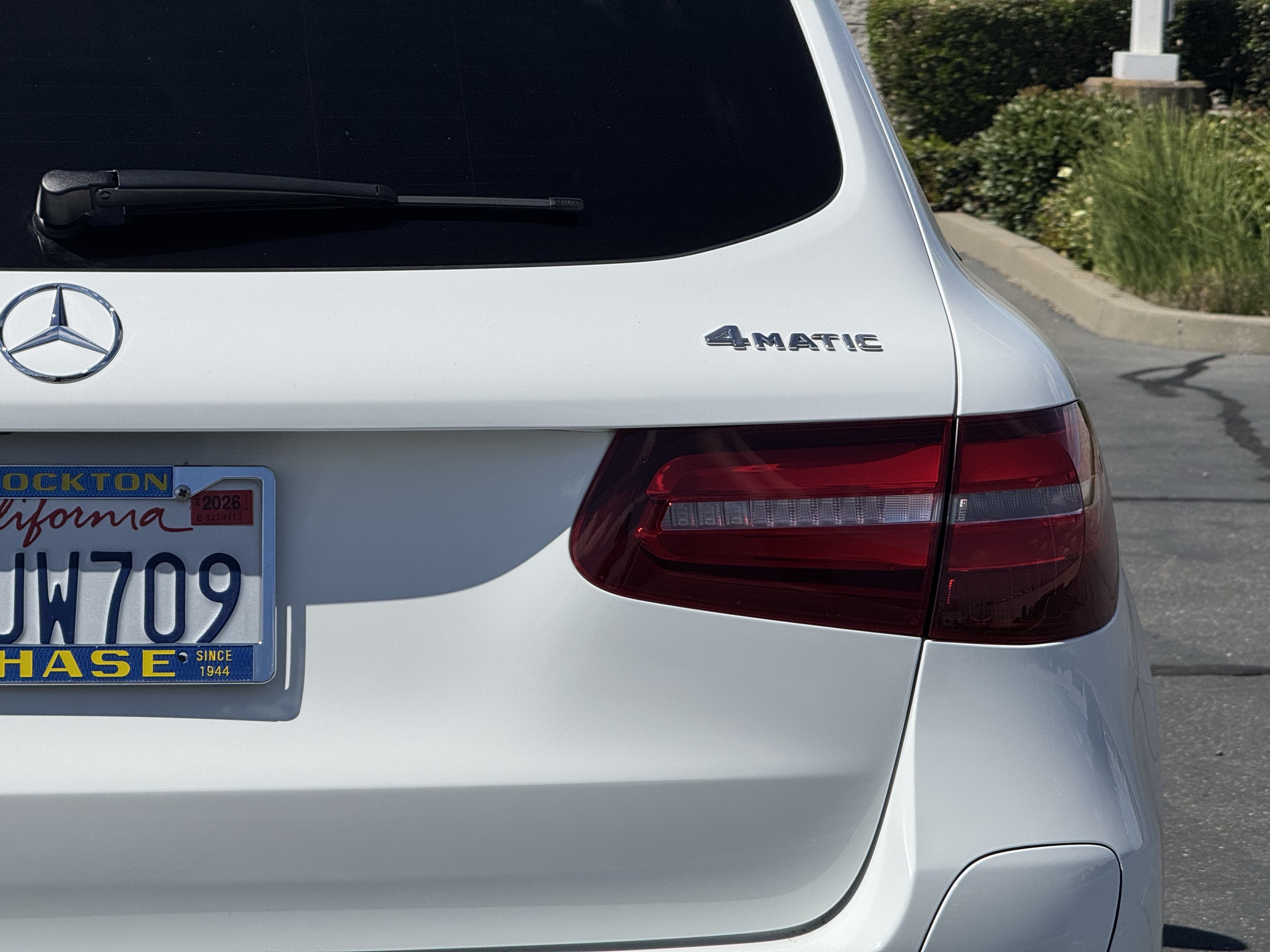Used 2018 Mercedes-Benz GLC 350e 4MATIC image 8