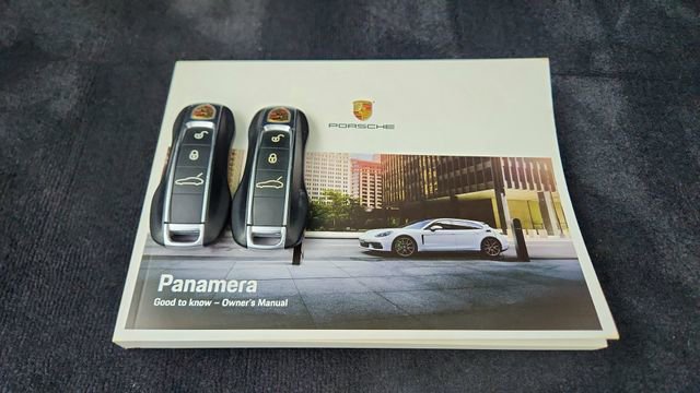 Used 2018 Porsche Panamera 4S image 59