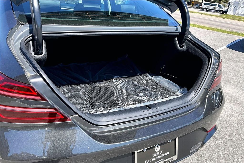Used 2025 Genesis G70 2.5T image 37
