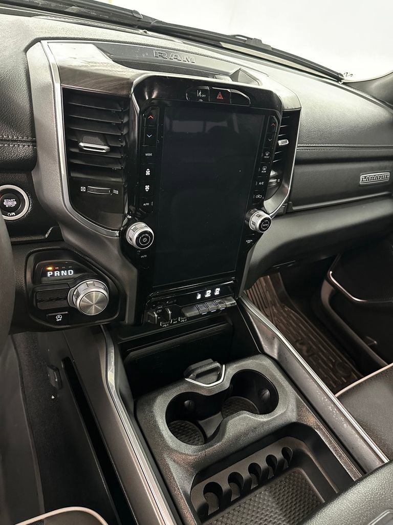 Used 2025 RAM 1500 Laramie w/ Laramie Southwest Edition image 19