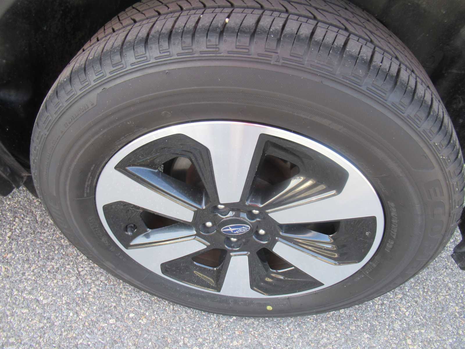 Used 2018 Subaru Forester 2.5i w/ Alloy Wheel Package image 10