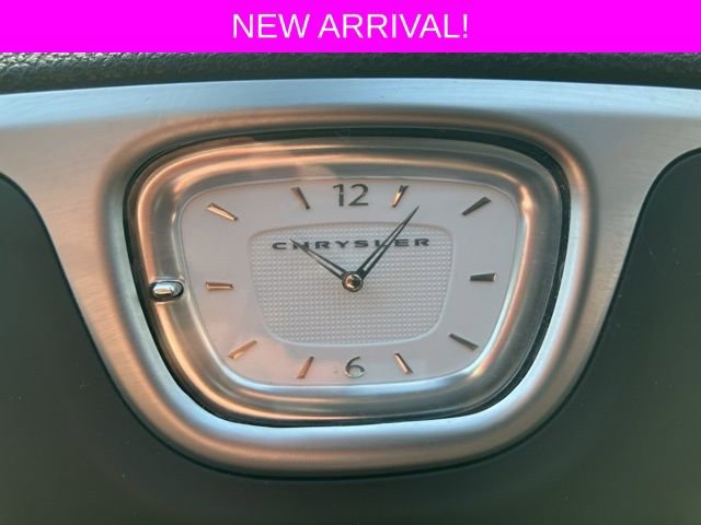 Used 2023 Chrysler 300 Touring image 29
