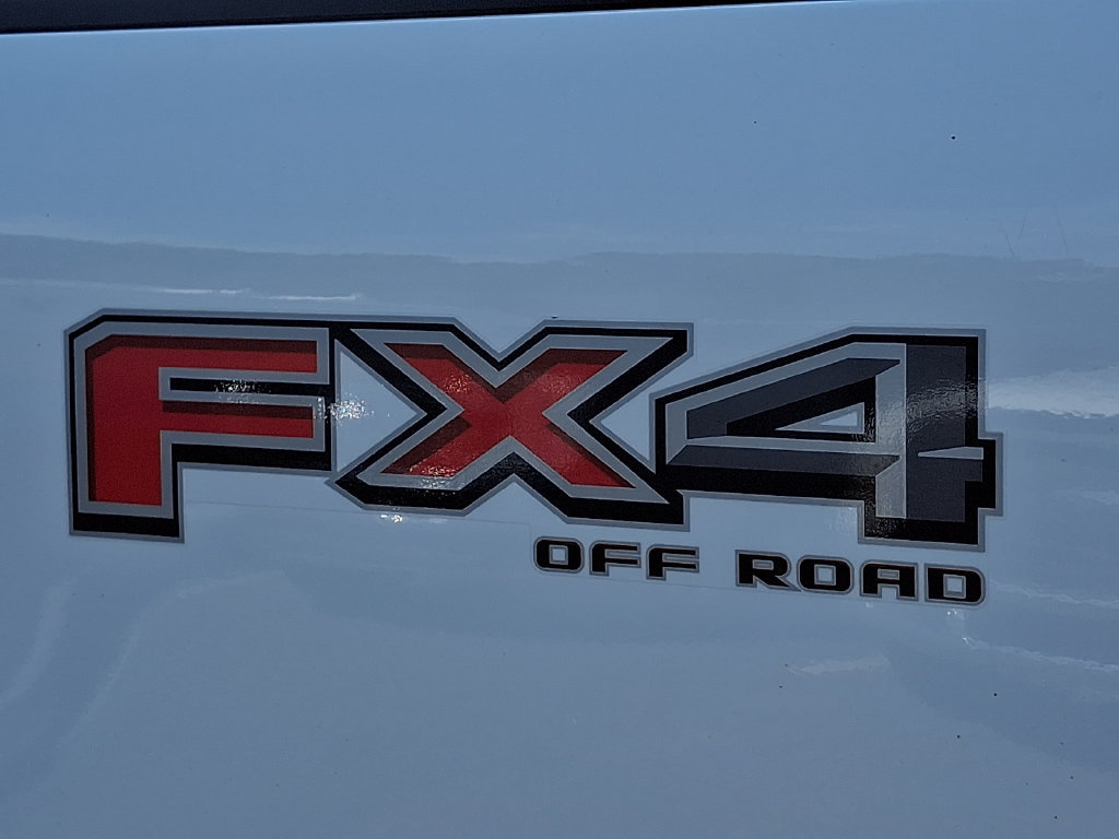 Used 2024 Ford F250 XLT w/ FX4 Off-Road Package AWD/4WD image 29