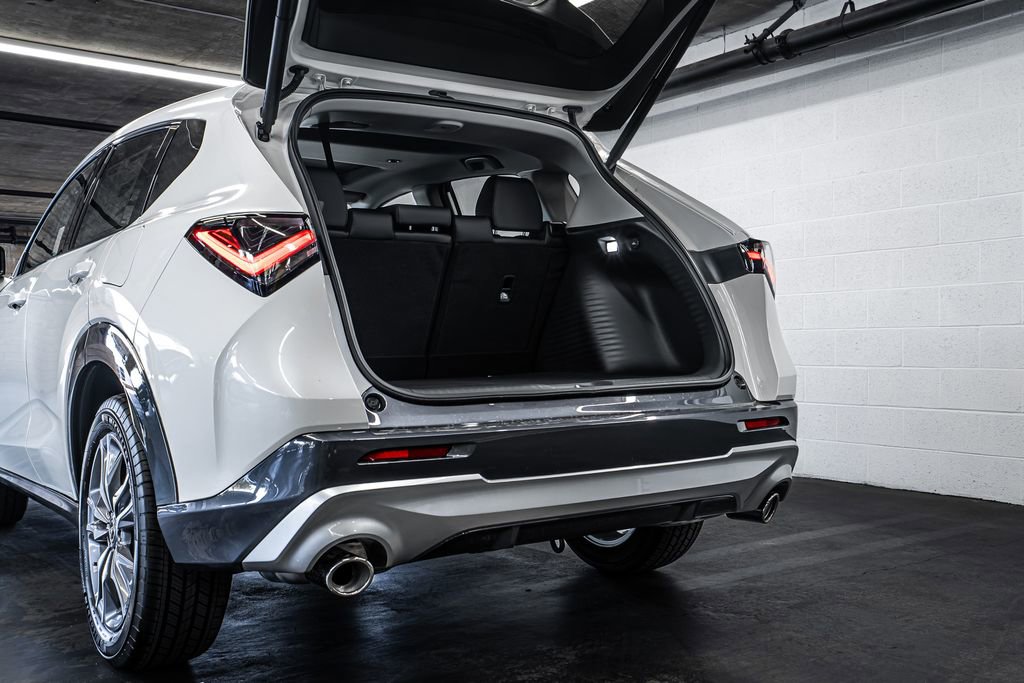 New 2026 Acura ADX FWD image 17