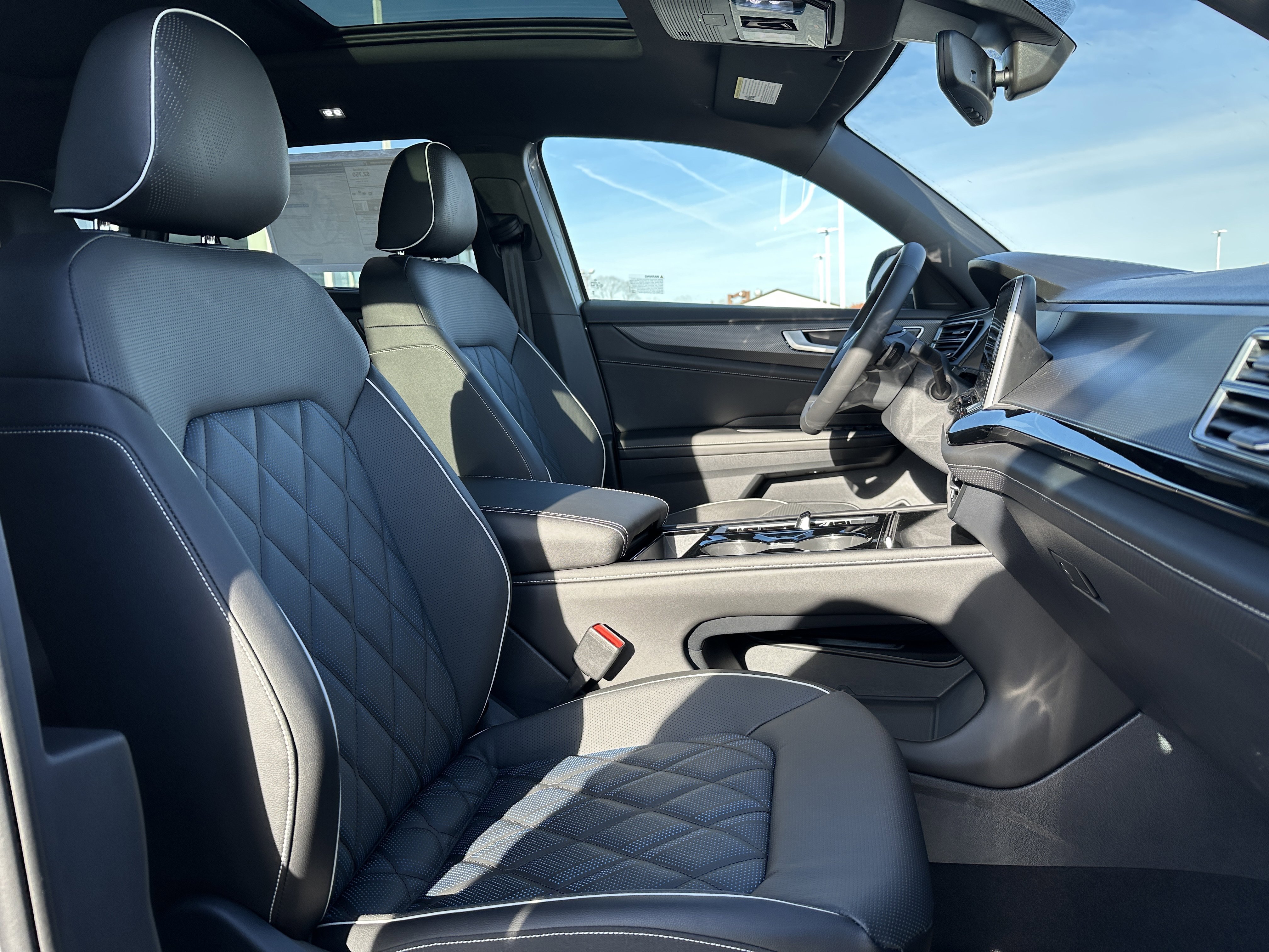 New 2026 Volkswagen Atlas Cross Sport SEL Premium R-Line image 27