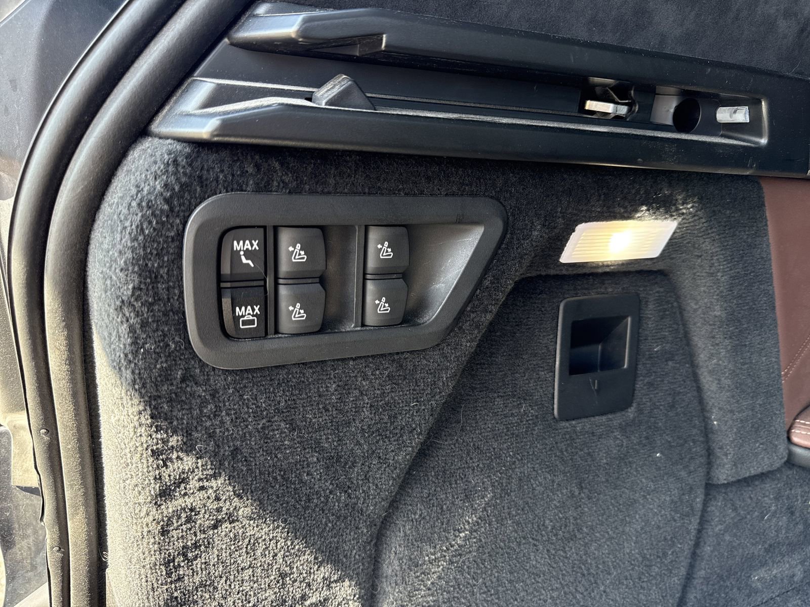 Used 2019 BMW X7 xDrive40i w/ Premium Package image 42