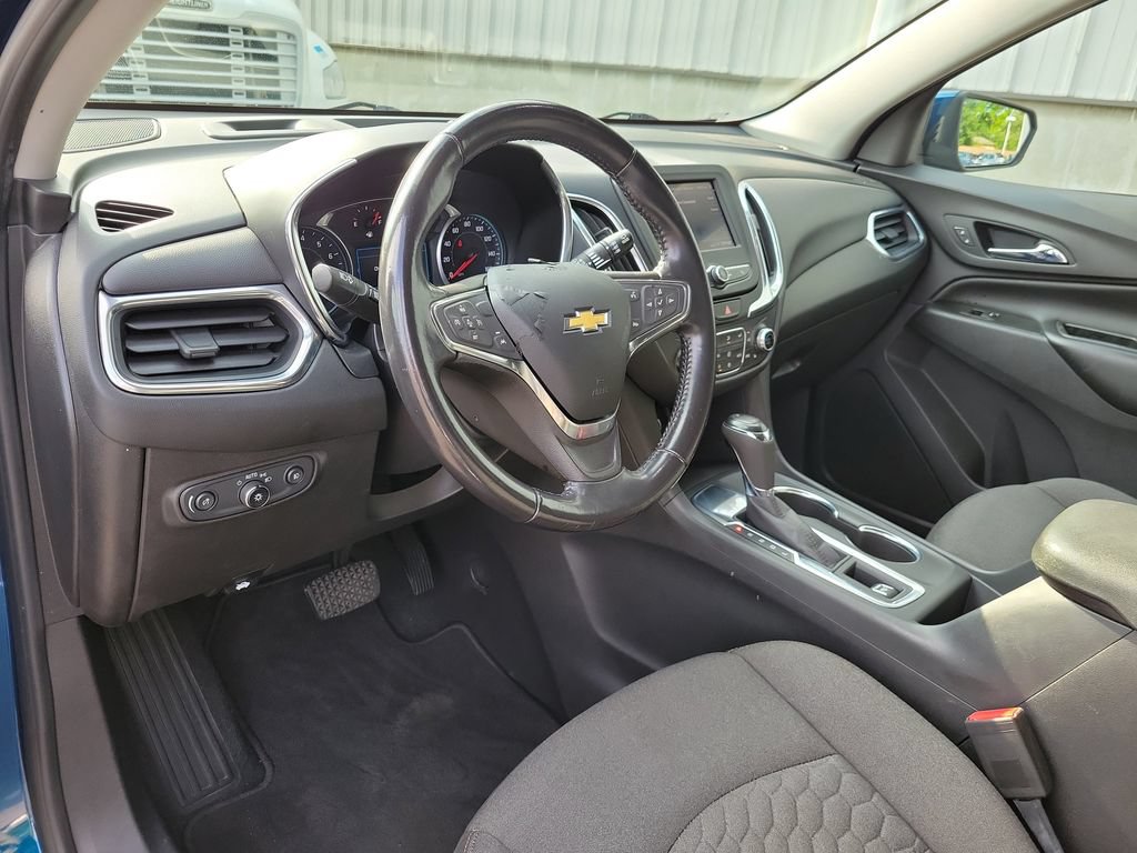Used 2021 Chevrolet Equinox LT FWD image 21