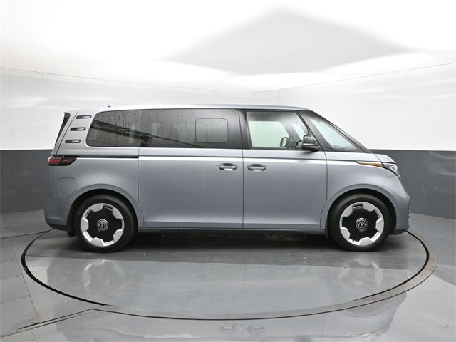 New 2025 Volkswagen ID. Buzz Pro S image 26