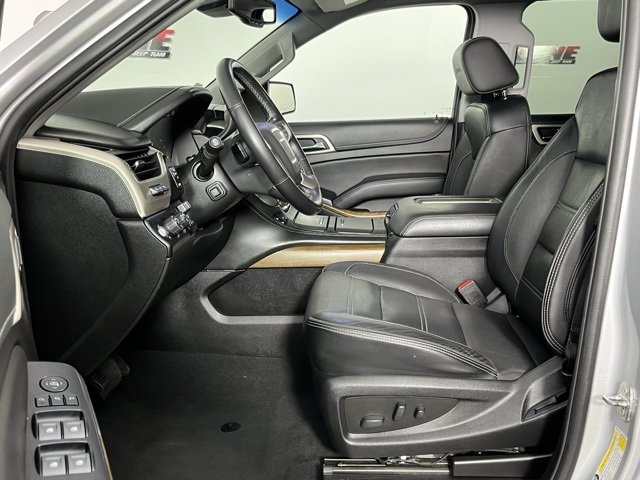 Used 2020 GMC Yukon XL Denali image 24