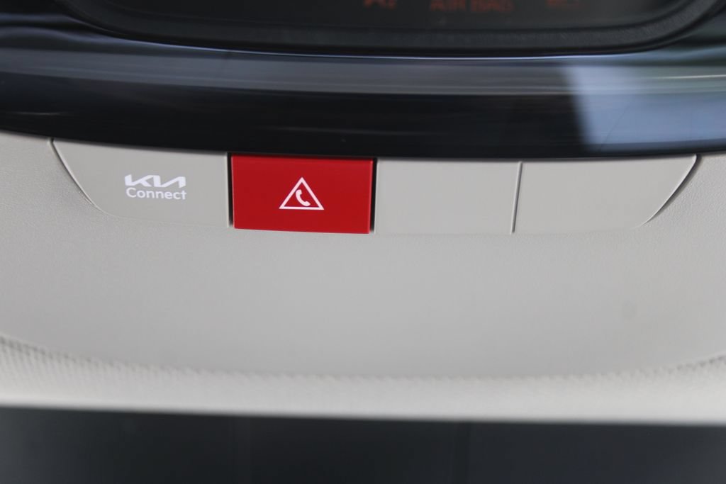 Certified 2025 Kia Sorento EX w/ Panoramic Sunroof Package FWD image 57