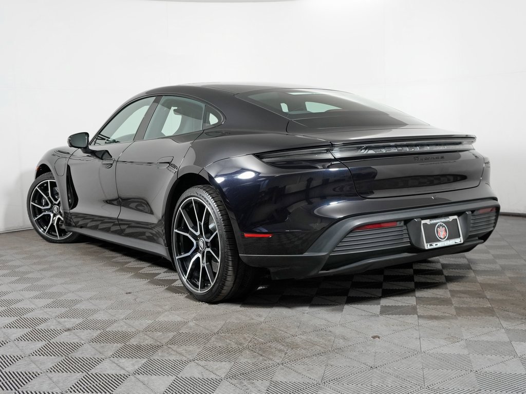 Certified 2023 Porsche Taycan 4S image 3